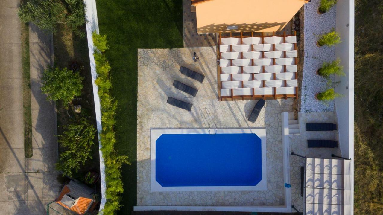 Villa Village Idylle With Heated Pool, Sauna, Jacuzzy And Private Parking Sukošan Exterior foto